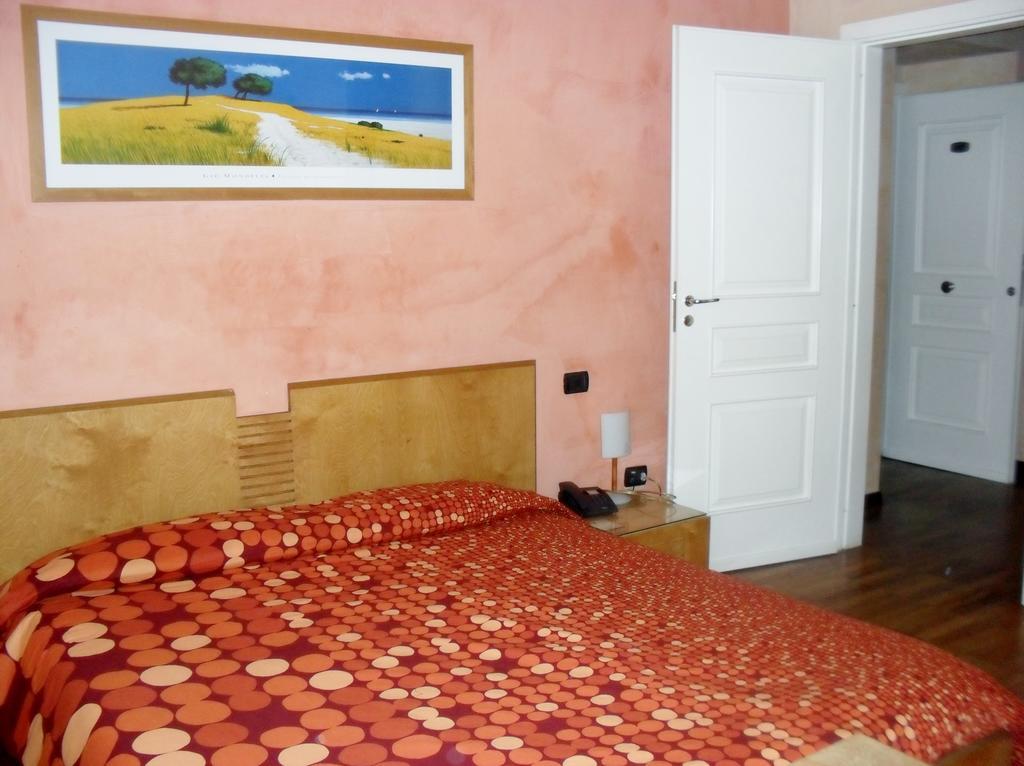 Hotel Clarean Napoli Esterno foto