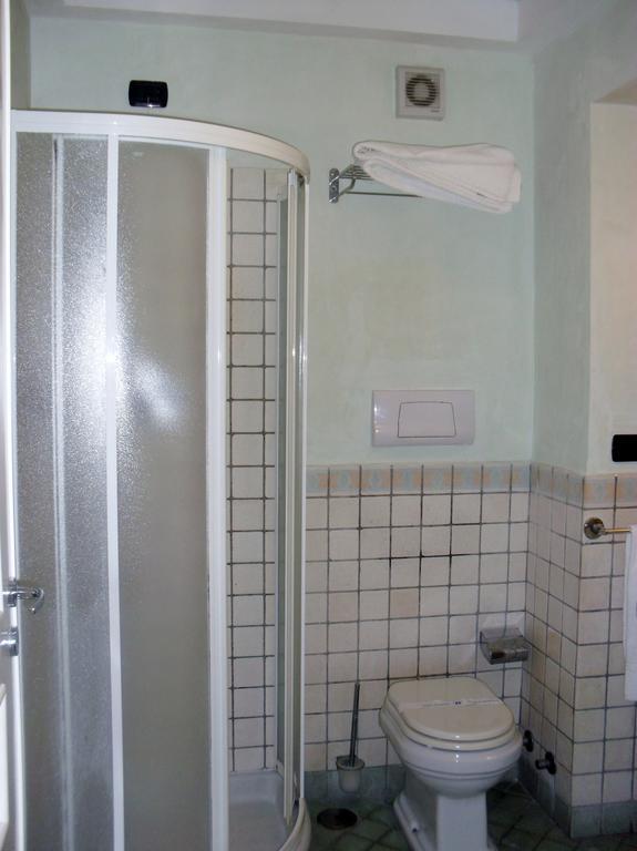 Hotel Clarean Napoli Esterno foto