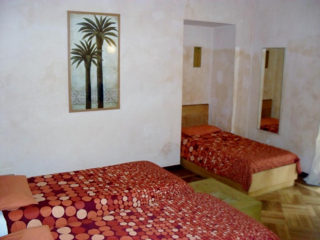 Hotel Clarean Napoli Camera foto