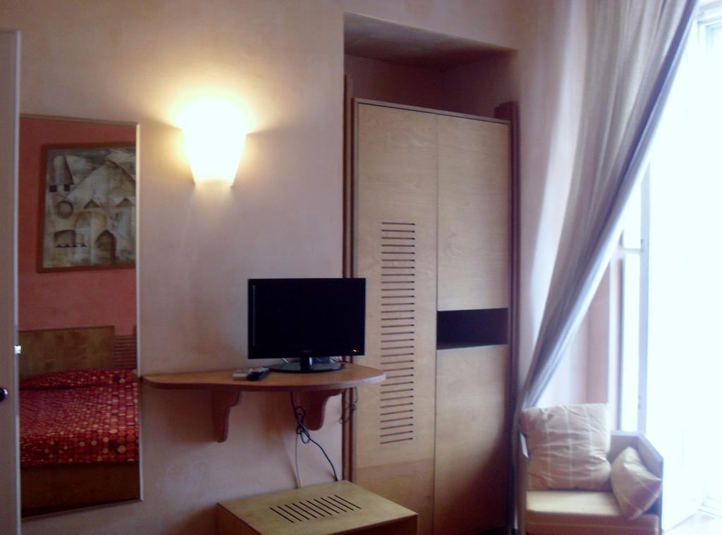 Hotel Clarean Napoli Esterno foto